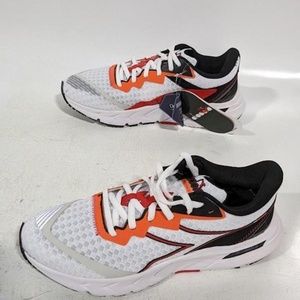 DIADORA Athletic ShoeSz 8 Multi Color NIB